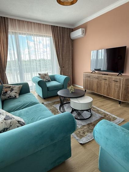 Apartament cu 3 camere decomandat în Central