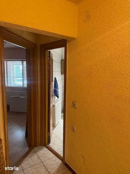 Apartament cu 3 camere decomandat în ICIL