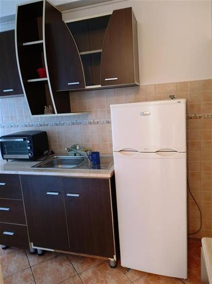 Garsonieră decomandată, mobilată în Ultracentral