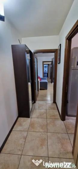 Apartament 3 camere, 67 mp, etaj 1/4, zona Rovine - Craiova (Dolj) - 1