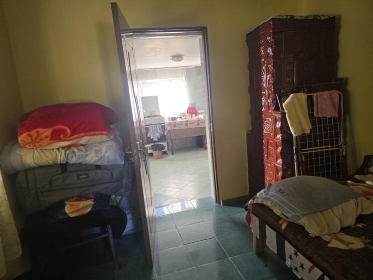 Casă individuală cu 4 camere în Central