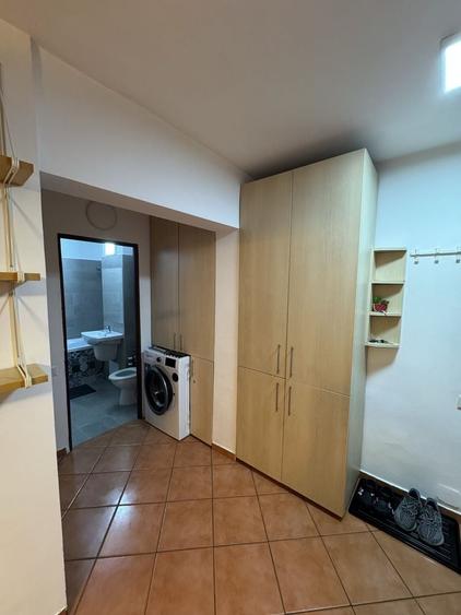Apartament cu 2 camere decomandat în Republicii