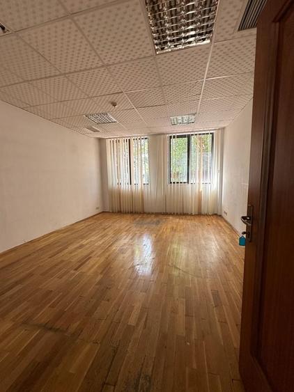 Spațiu comercial, de 235 mp, în Calea Călărașilor
