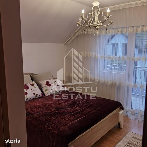 Casă cu 4 camere cu Teren 524 Mp în Sânmihaiu Român