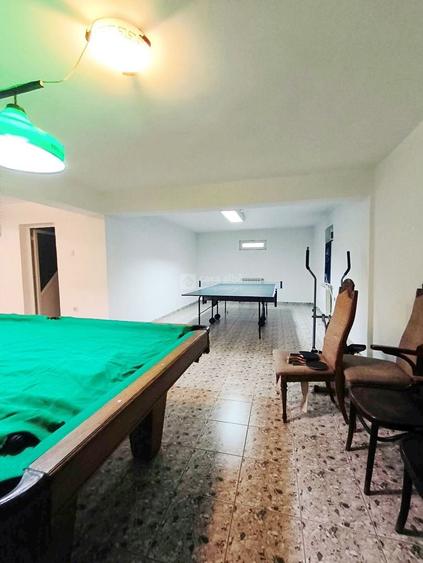 Casă individuală cu 5 camere cu Canalizare în Copou