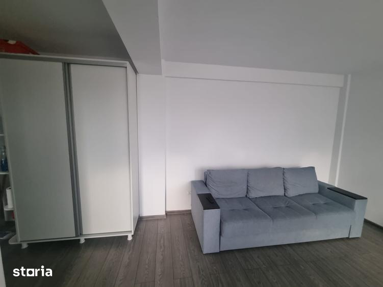Garsonieră în Bârnova