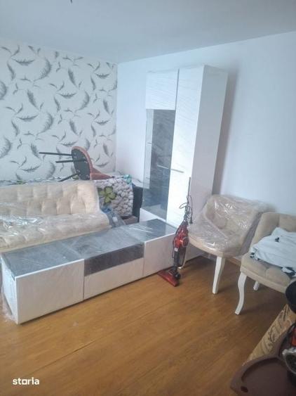 Casă cu 4 camere în Fundeni