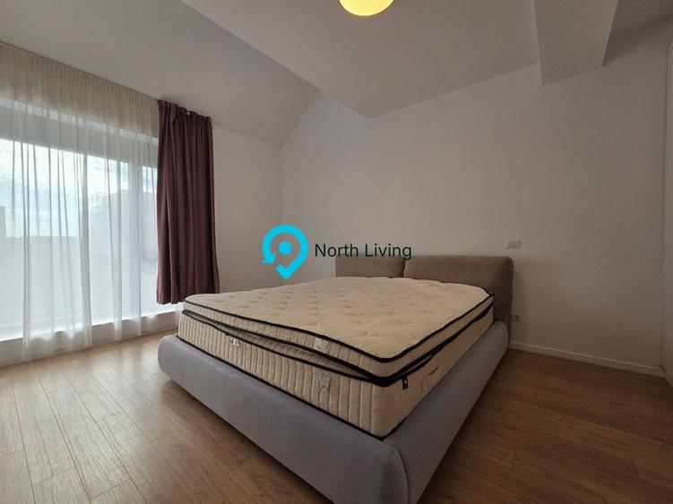 Duplex cu 5 camere cu Canalizare în Nord-Vest