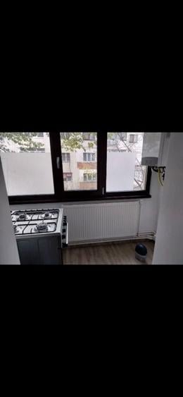 Inchiriez in Mazepa apartament 2 camere etaj1 - 2