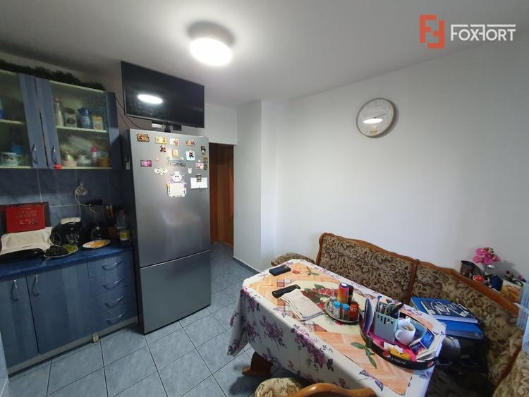 Apartament cu 3 camere semidecomandat în Kiriac