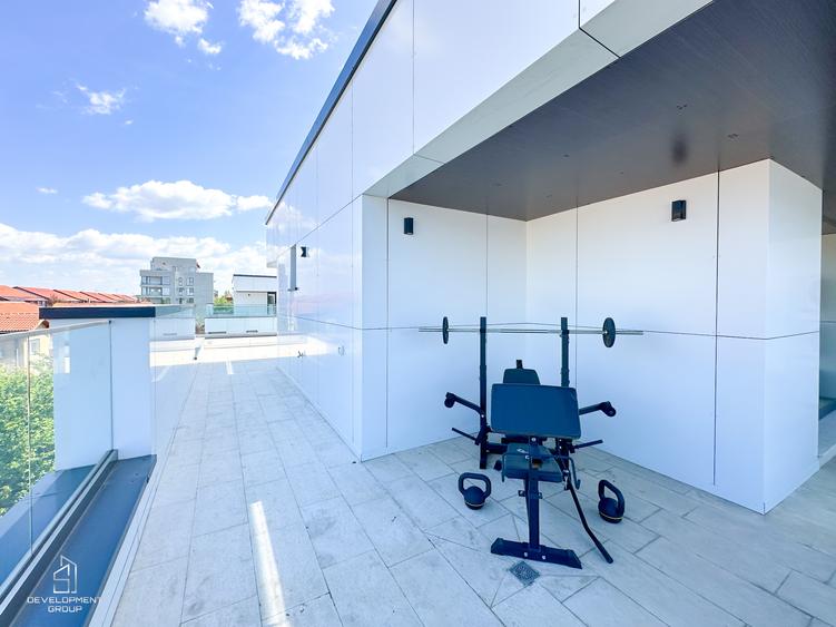 Duplex cu 5 camere cu Canalizare în Pipera