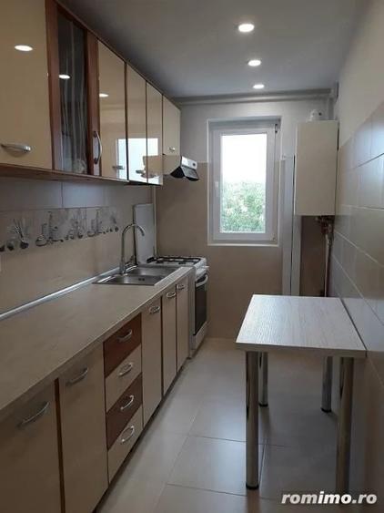 Apartament cu 2 camere decomandat în Bucovina
