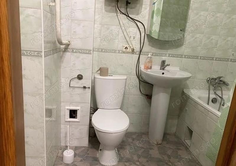 Garsonieră decomandată în Florilor