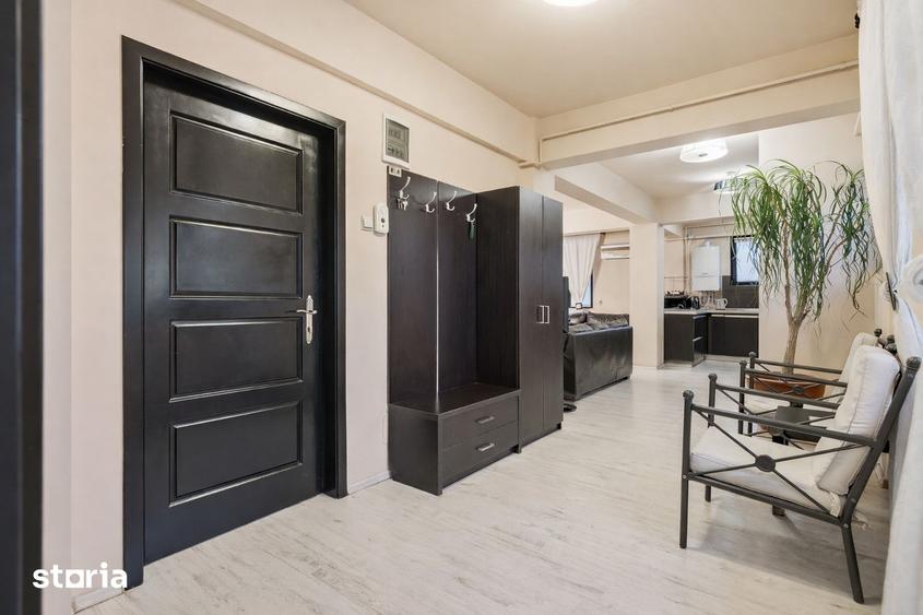 Apartament cu 3 camere decomandat, mobilat în Centru Civic