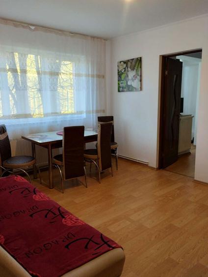 Apartament cu 2 camere semidecomandat în Micro 15