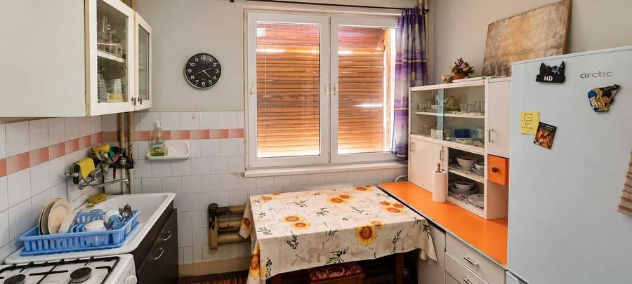 Apartament cu 3 camere decomandat în Gării