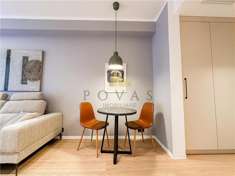 Apartament cu 2 camere semidecomandat, mobilat în Floreasca