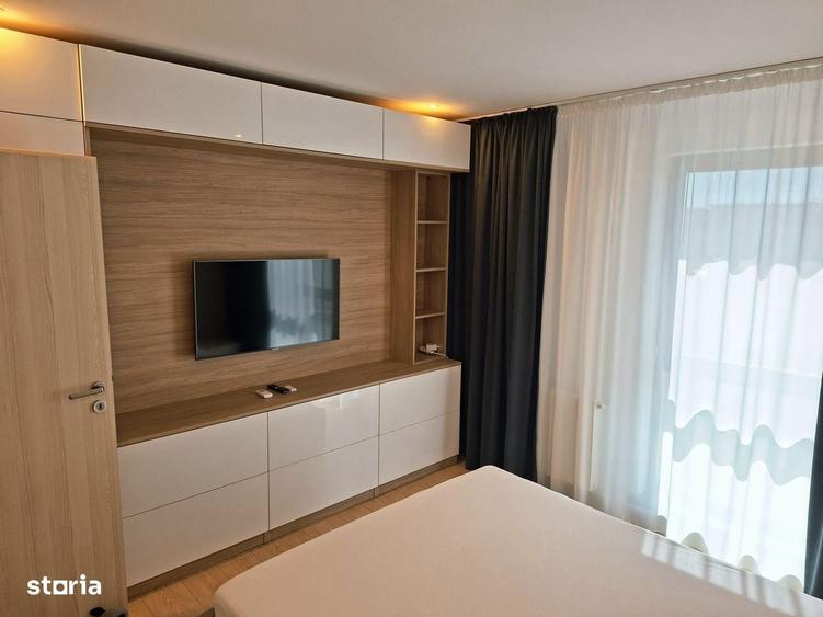 Apartament cu 3 camere decomandat în Găvana