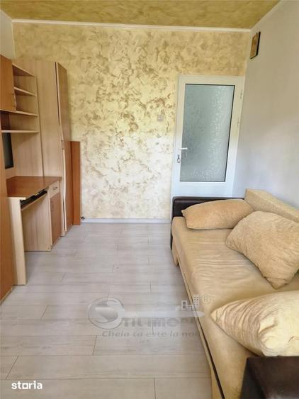 Apartament cu 3 camere decomandat în Cug