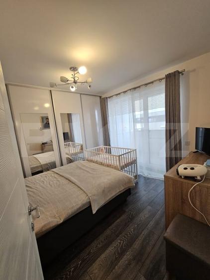 Apartament cu 3 camere semidecomandat, mobilat în Sânnicoară
