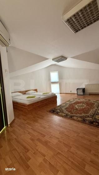 Apartament cu 7 camere în Tudor Vladimirescu