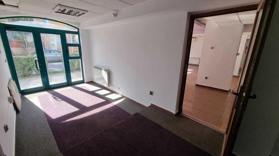 Spațiu comercial, de 115 mp, în Central