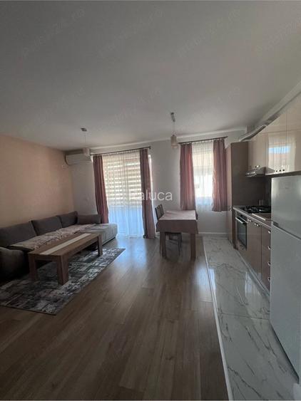 Apartament cu doua camere de inchiriat