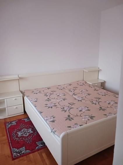 Apartament cu 2 camere nedecomandat în Central