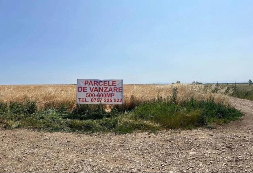 Teren de 1000 mp, în Central