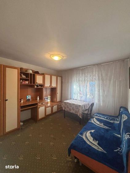 Casă cu 3 camere cu Teren 600 Mp în Central