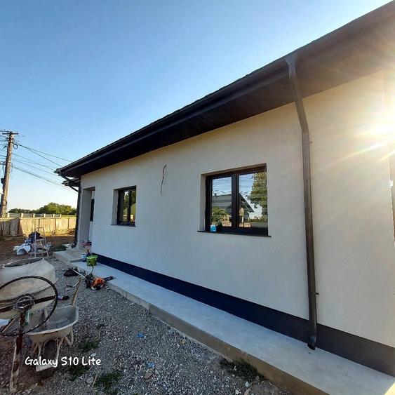 Casă cu Teren 590 Mp în Central