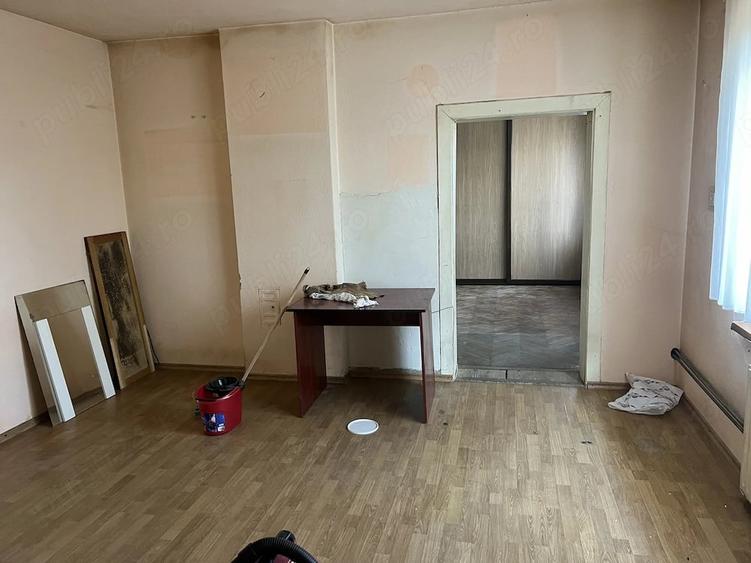 Casă cu Teren 1600 Mp în Șura Mică