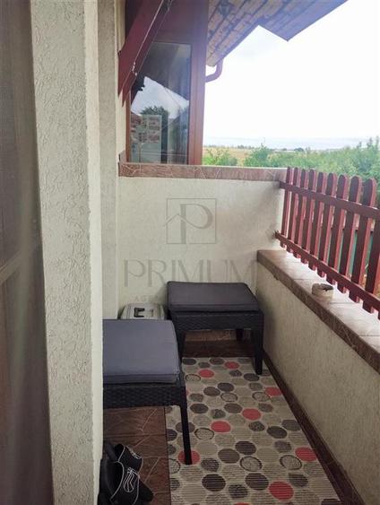 Apartament cu 3 camere decomandat, mobilat în Sânandrei
