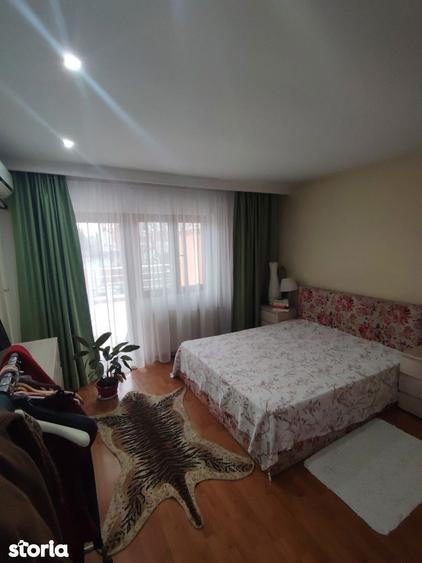 Casă cu 6 camere cu Teren 246 Mp în Colentina
