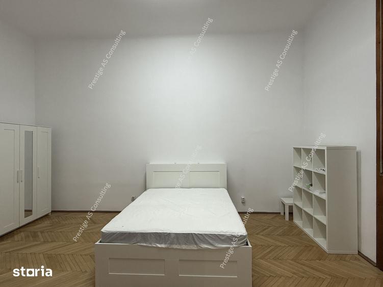 Apartament cu 4 camere în Central