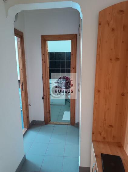 Apartament cu 4 camere decomandat, mobilat în Kiseleff