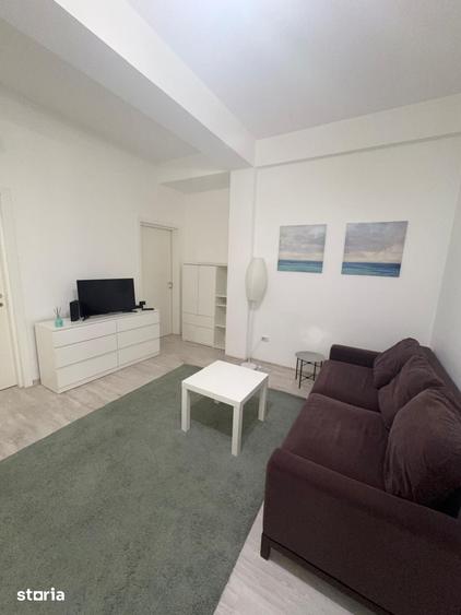 Apartament cu 3 camere în Independenței