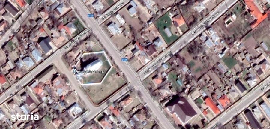 Casă cu 2 camere cu Teren 543 Mp în Central
