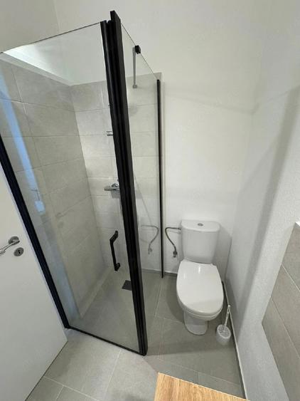 Apartament cu 3 camere decomandat în Sânpetru