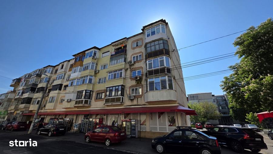 Apartament cu 4 camere în Central