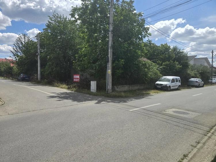 Teren de 1080 mp, în Dumbrăvița