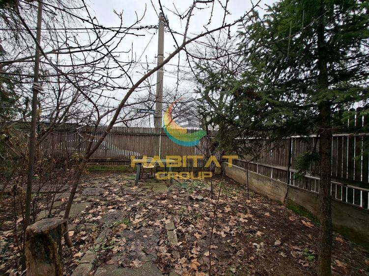 Casă individuală cu 11 camere cu Canalizare în Berceni
