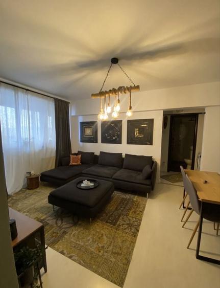 Apartament cu 2 camere semidecomandat în Muncii