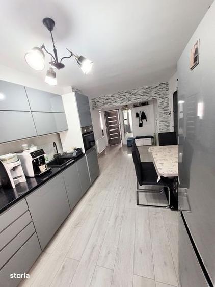 Apartament cu 3 camere în Ultracentral