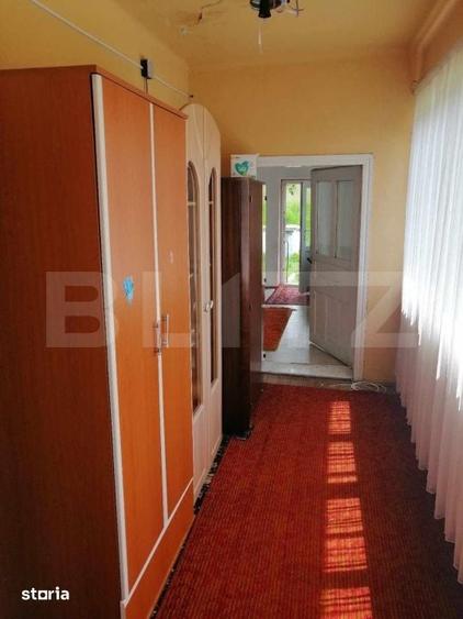 Casă cu 3 camere cu Teren 5000 Mp în Central