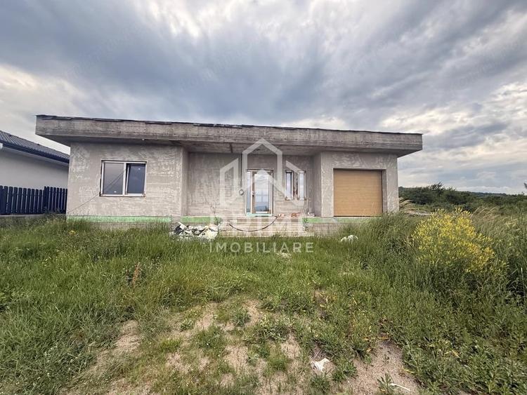 Casă cu Teren 690 Mp în Central