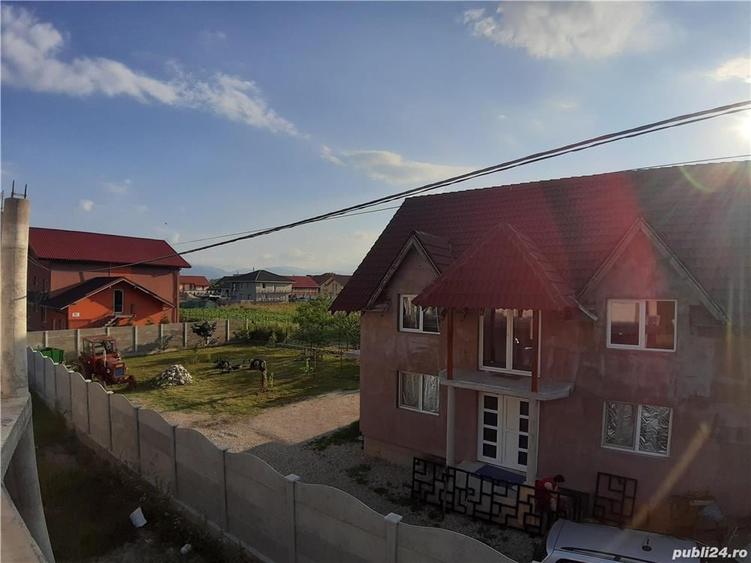 Casă cu 6 camere cu Teren 900 Mp în Hațeg