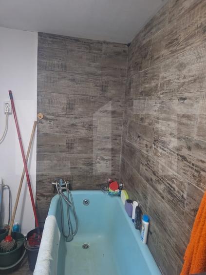Casă individuală cu 5 camere cu Canalizare în Nădrag