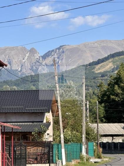 Casă cu 4 camere cu Canalizare în Stoenești