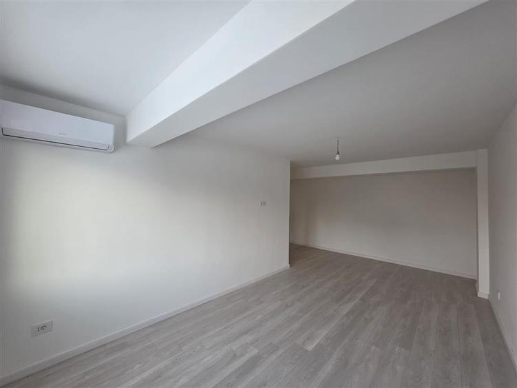 Apartament cu 2 camere decomandat în Păcurari
